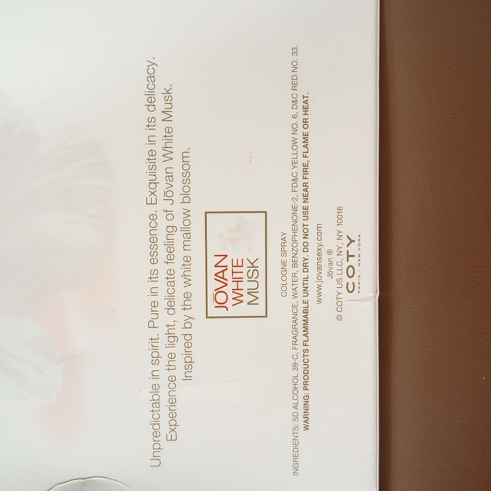 NIB Coty Jovan White Musk Cologne Spray Gift Set - Picture 4 of 4